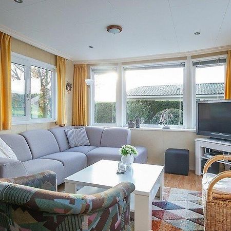 Chalet Lisa 62 Sint Annaland Esterno foto